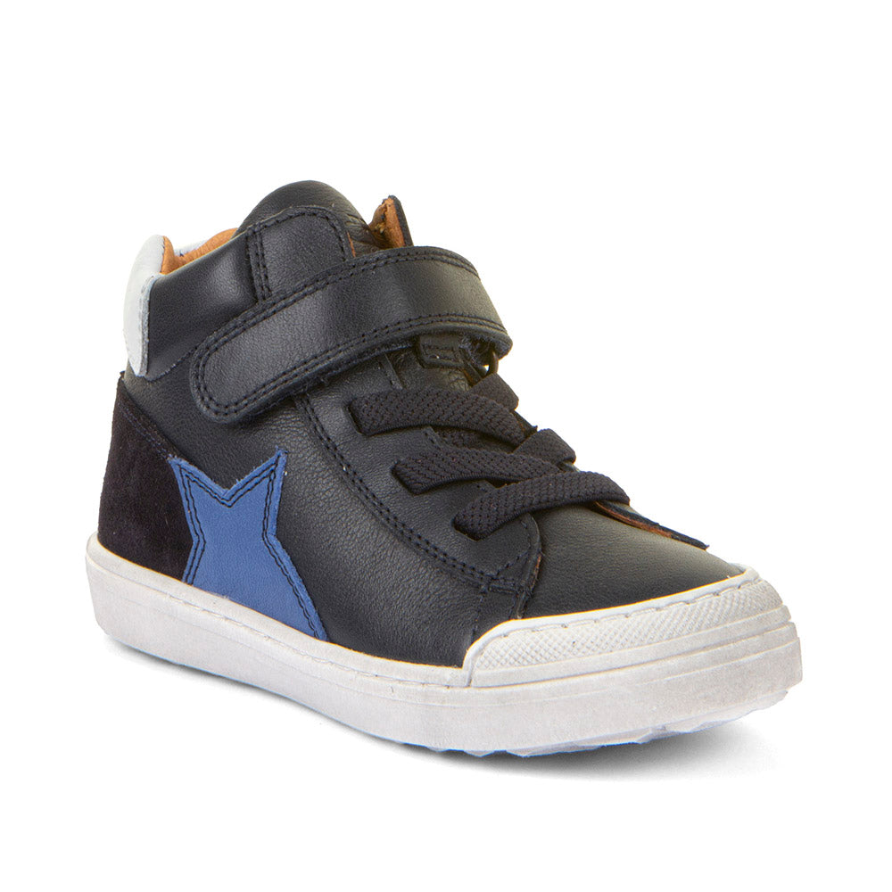 Basket montante pour enfants Froddo noir et bleu en bi-matière, avec attache velcro et bout renforcé.