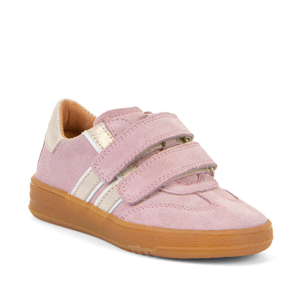 Chaussure pour enfant rose clair avec deux velcros et une touche de dorée. Semelle en caoutchouc naturel.