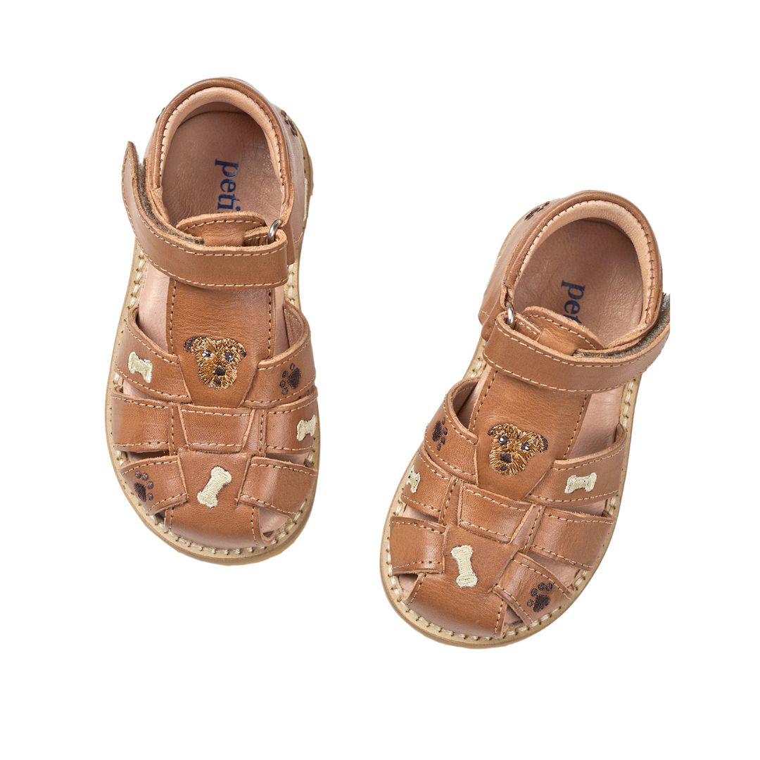 Sandale pour enfant en cuir, couleur cognac, avec motifs de chien brodés