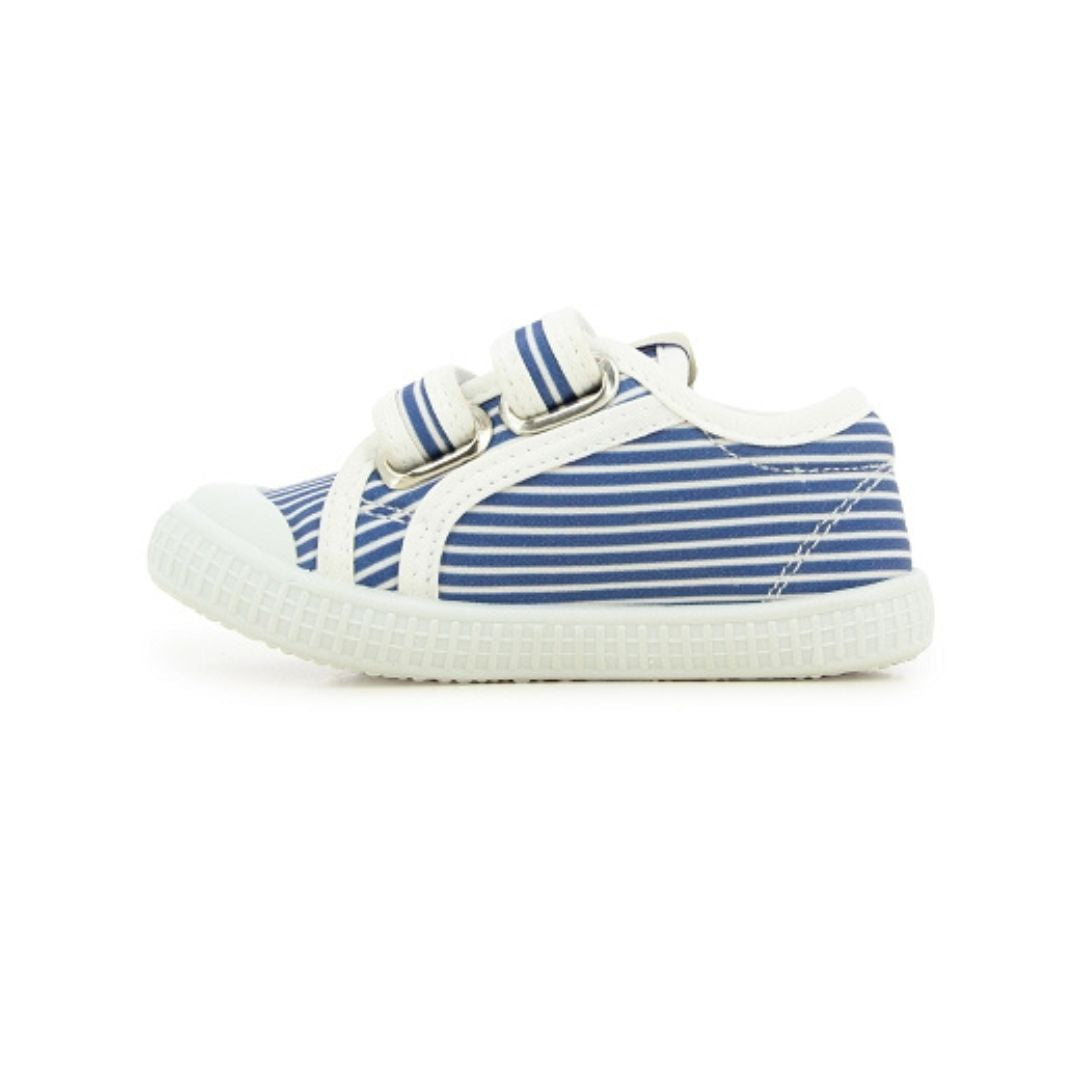 Soulier pour enfant en toile bleu et blanc, à velcro
