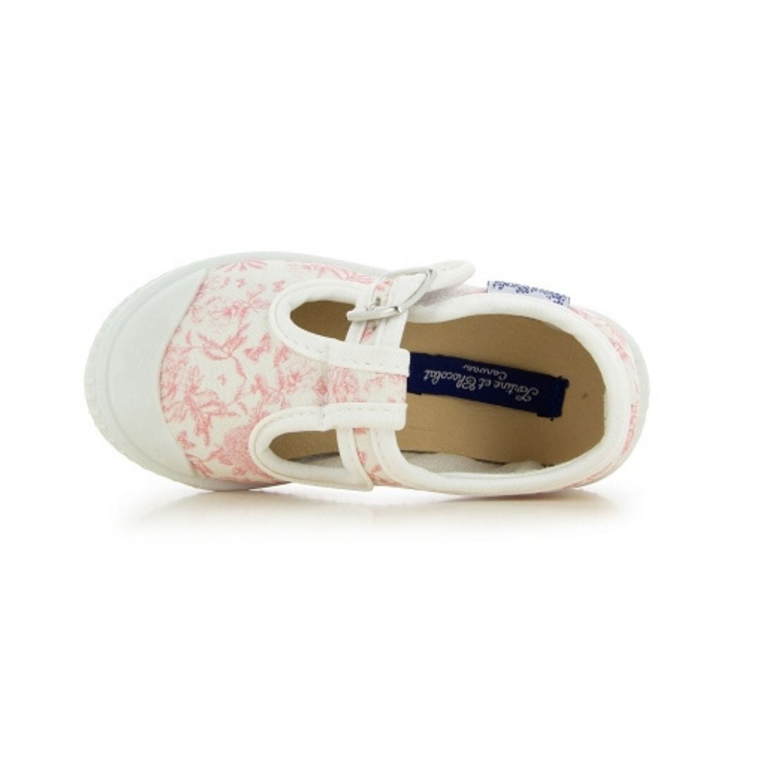 Chaussure pour fille en toile de couleur rose. Boucle sur le côté.