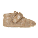 Petit Nord First steps slippers cognac