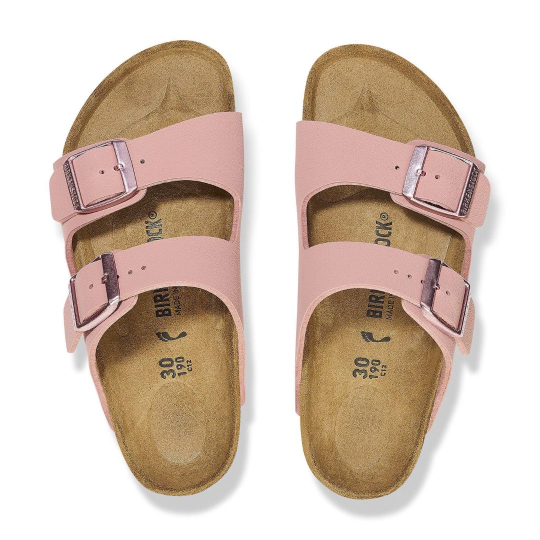 Sandale rose avec deux boucles facile à enfiler 