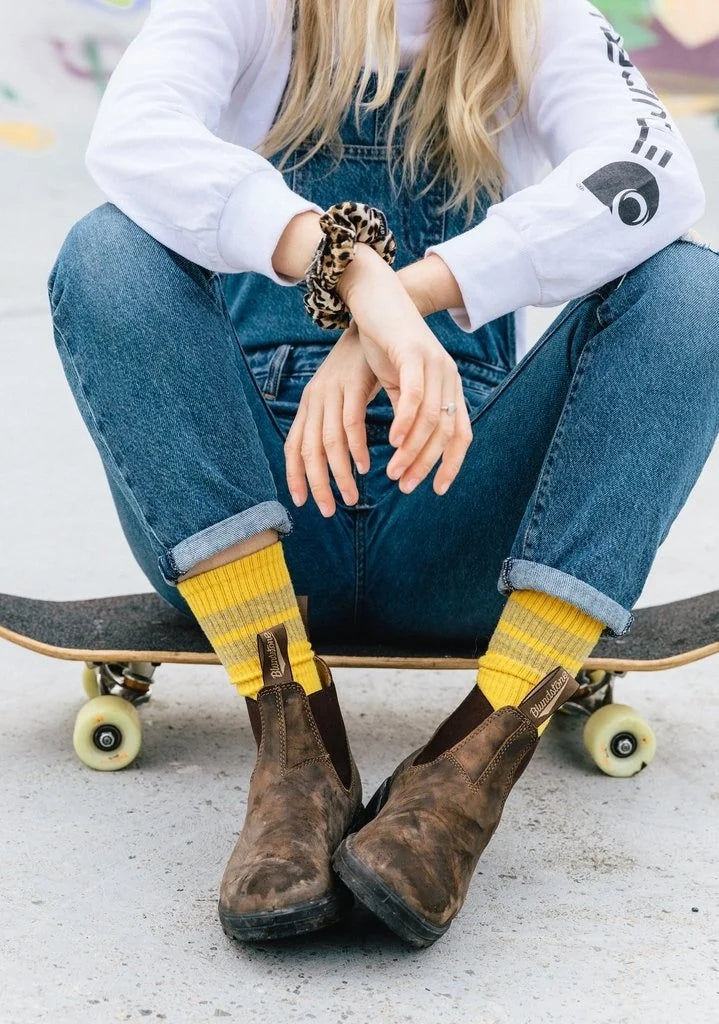 Bottine Blundstone sur femme look vintage et intemporel chic de tous les jours