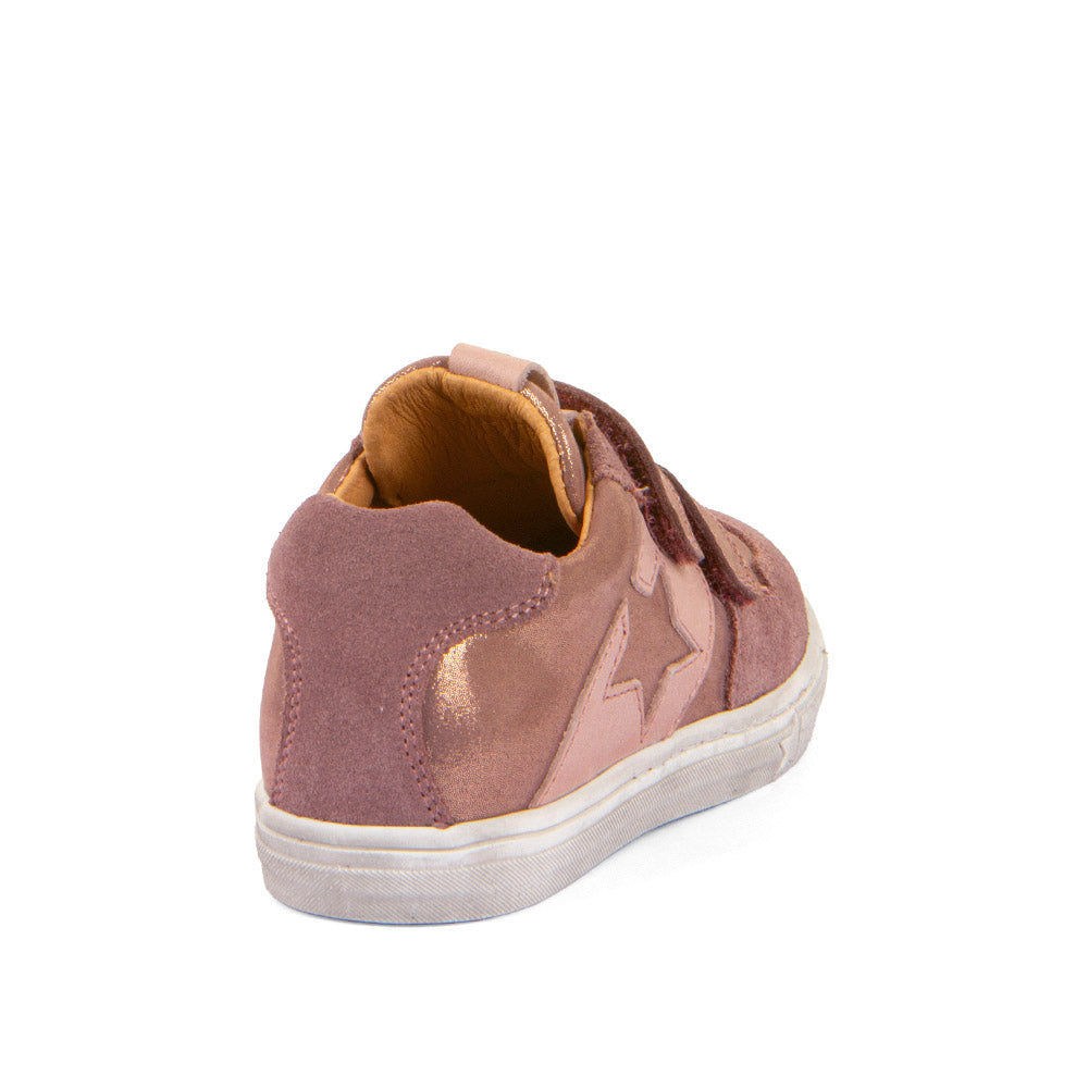 Basket pour enfants en bi-matière rose argentée, avec une étoile sur le côté, une semelle blanche et des attaches velcros.