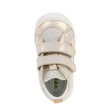 Chaussure pour la garderie Blanc Nacre, Avec deux velcros ajustables, facile à mettre, super flexible, pour fille résistante à l'eau