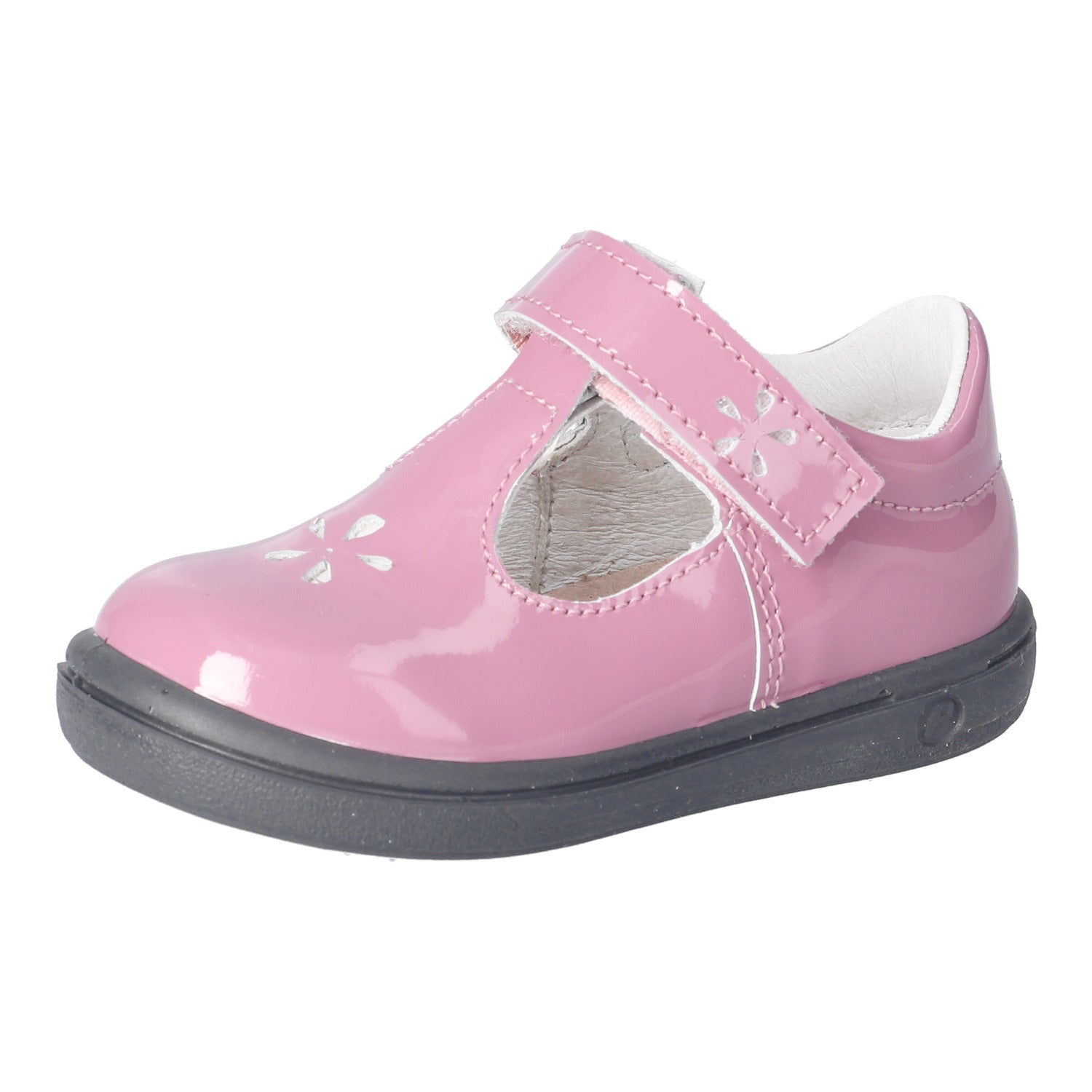 Chaussure semi-ouverte pour enfants de chez Ricosta en cuir rose lustré. 