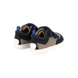 Chaussure pour enfant, avec deux velcro, marine et beige, confortable, facile à mettre, parfait pour l'école et la vie de tous les jours.