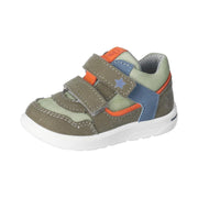 Chaussure sport pour enfant avec velcro dans les ton de vert. Lavable. 