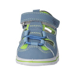 Sandale lavable pour enfant, couleur bleu clair et vert fluo. Fermée en avant. 