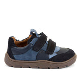 Chaussure en cuir Froddo pour enfant avec deux velcro. De type Barefoot Semelle brune. 