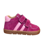 Chaussure rose fuchsia avec deux bandes roses claire sur le côté et double velcro