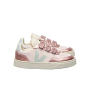 Chaussure pour fille, trois velcro, facile à mettre, confortable. Dans les tons roses et turquoise