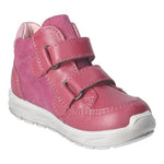 Bottine imperméable pour bébé et enfant de Ricosta. 100% cuir, dans un beau rose fuschia, avec deux velcros.