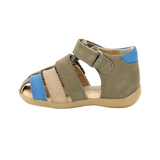 Bipod Kickers light khaki sandal